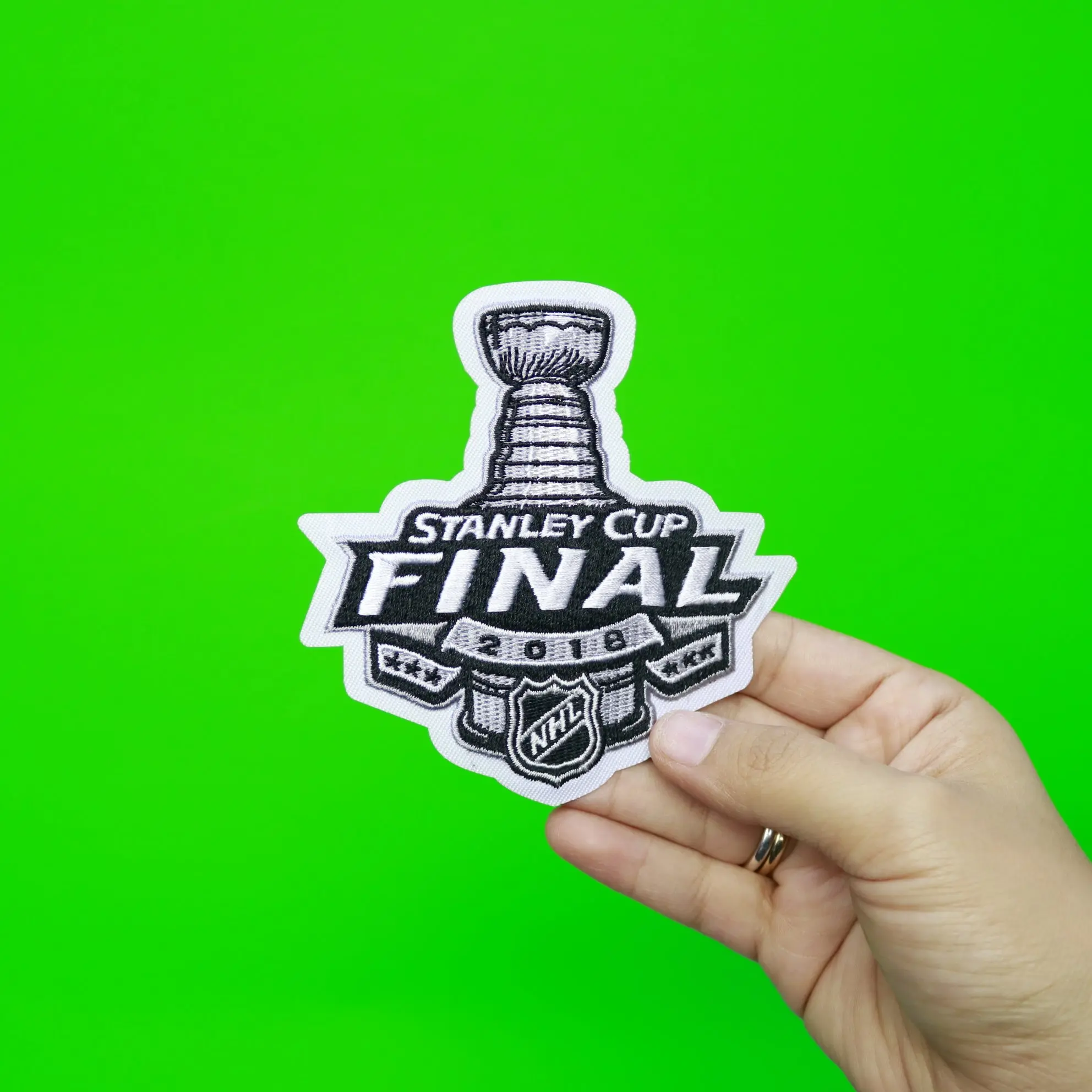 2018 NHL Stanley Cup Final Commemorative Jersey Patch Vegas Golden Knights Washington Capitals - Image 2