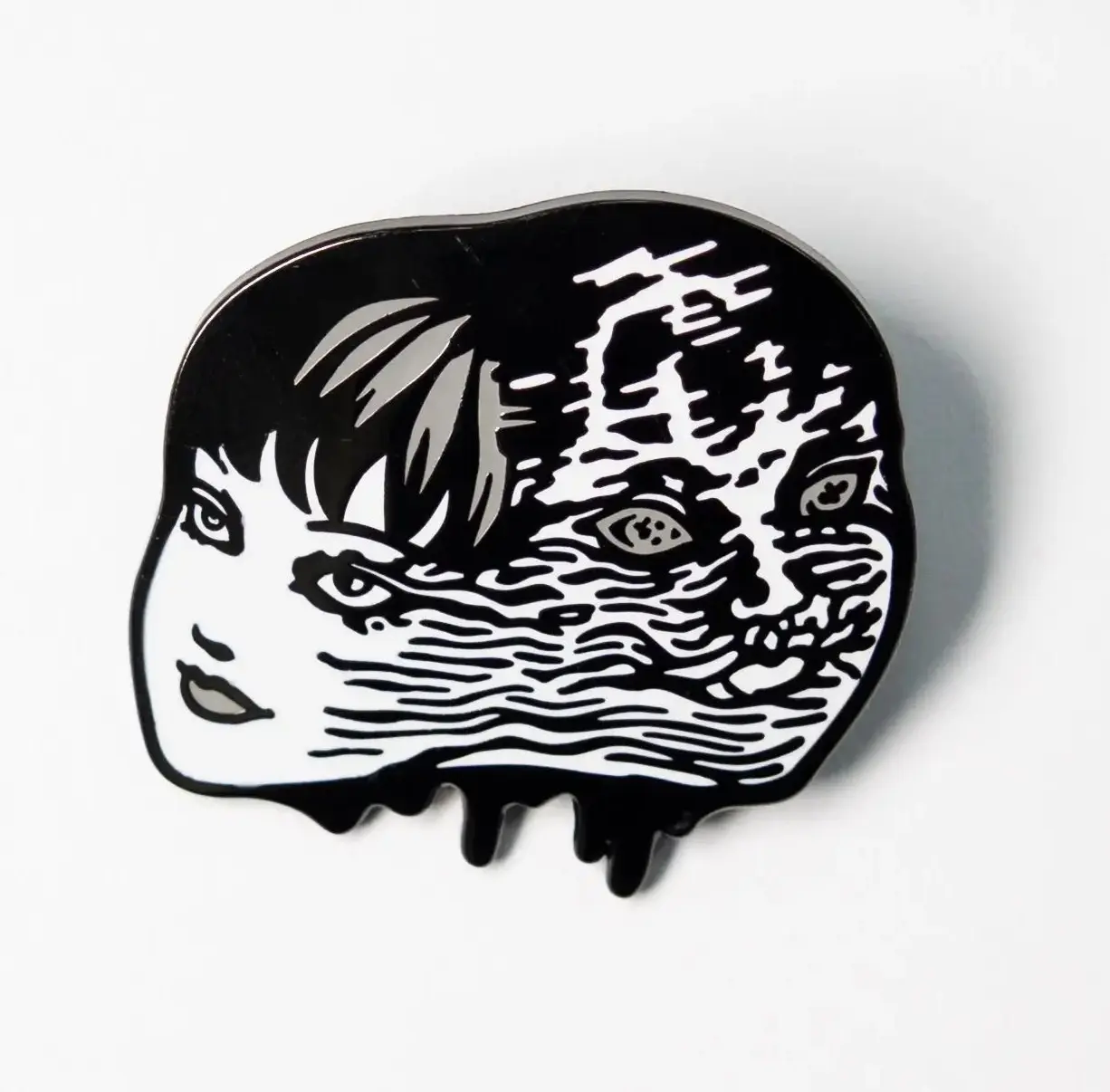 Tomie Junji Ito Split Face Gothic Horror Enamel Lapel Hat Pin