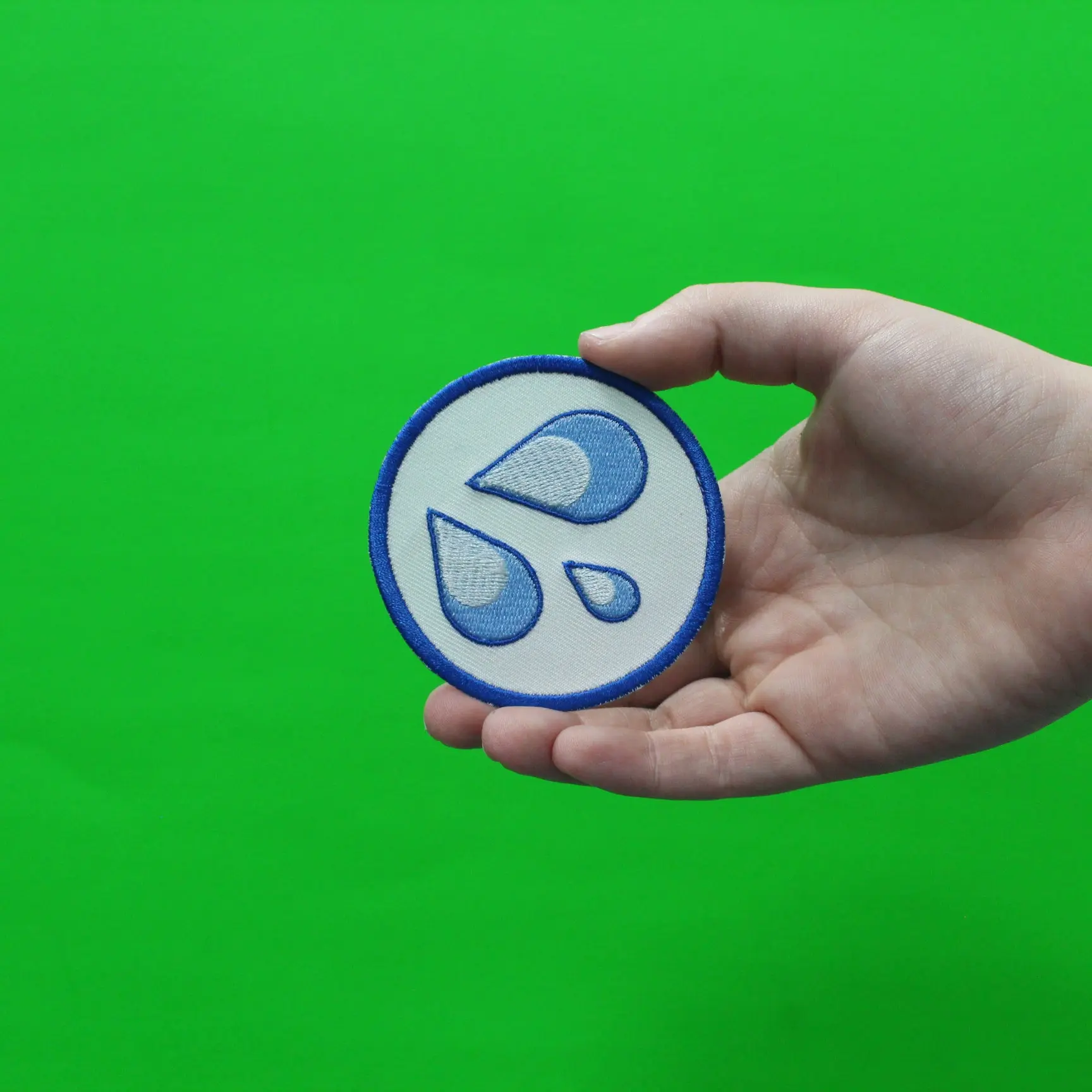 Water Droplets Splashing Iron On Embroidered Patch - Image 2